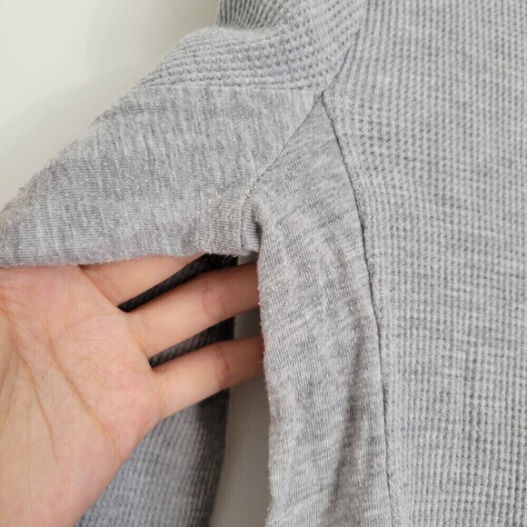 Marc New York Andrew Marc Performance Heather Gray Long Sleeve Top Size Medium - Picture 7 of 13